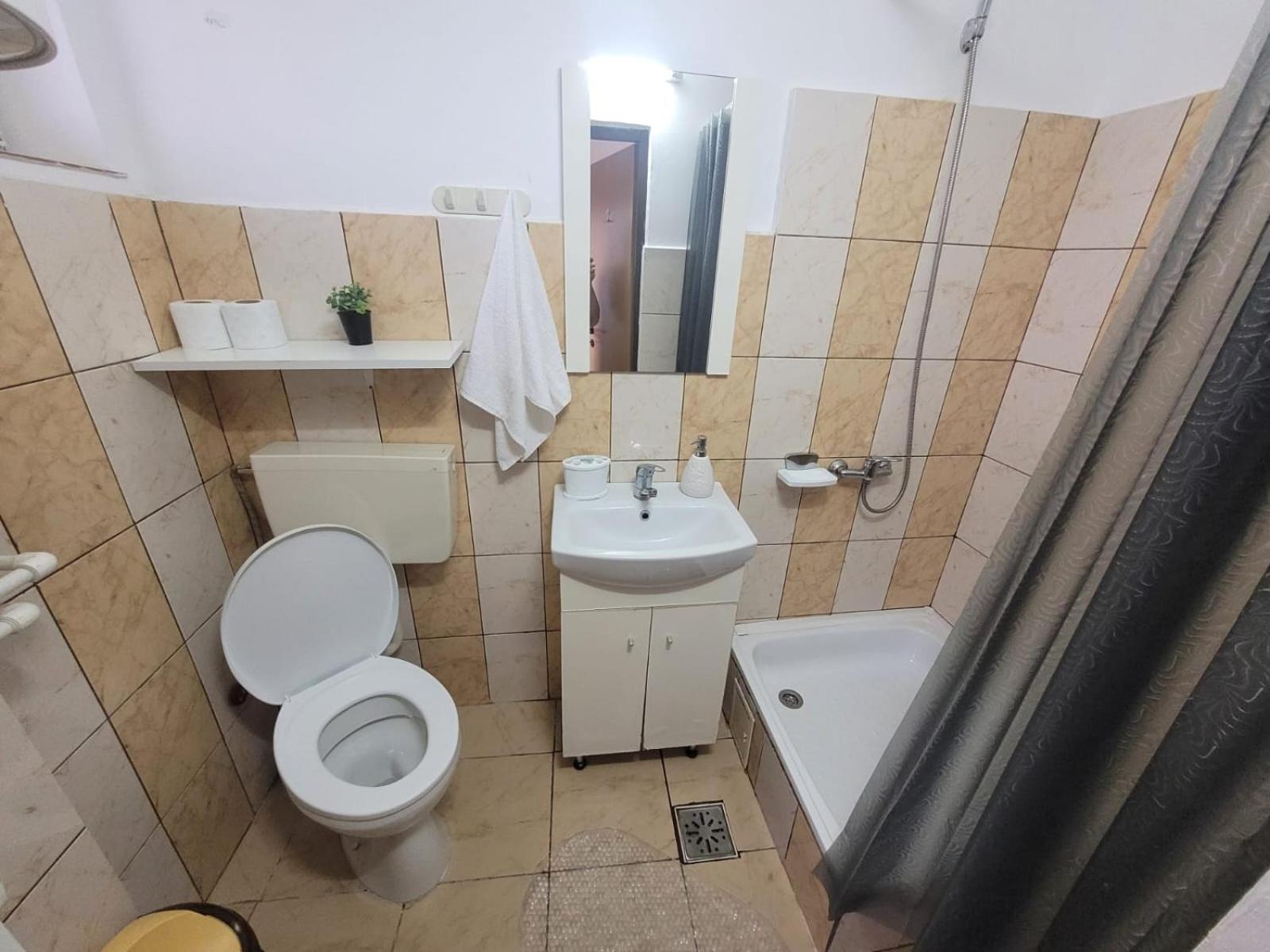 Cazare Eforie Nord, Plaja Acapulco, Garsoniere Four Studios, Bucatarie Comuna, Baie Proprie, Etaj 4, Fara Lift Esterno foto